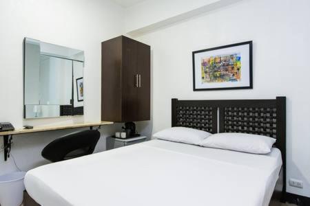 San Agustin Residences Makati City Dış mekan fotoğraf